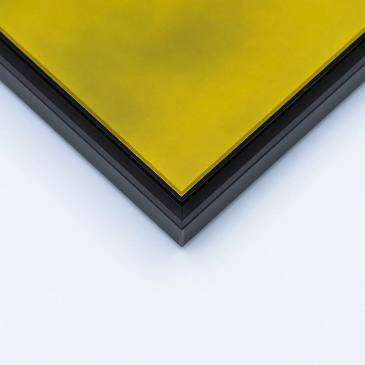 Disctinction — alternate view